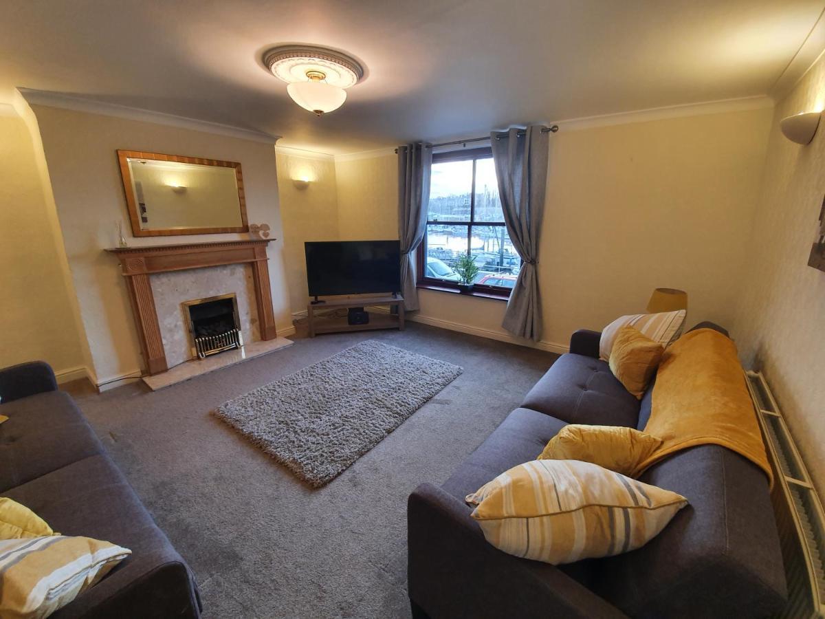 Marina House Apartment Whitby Exterior foto