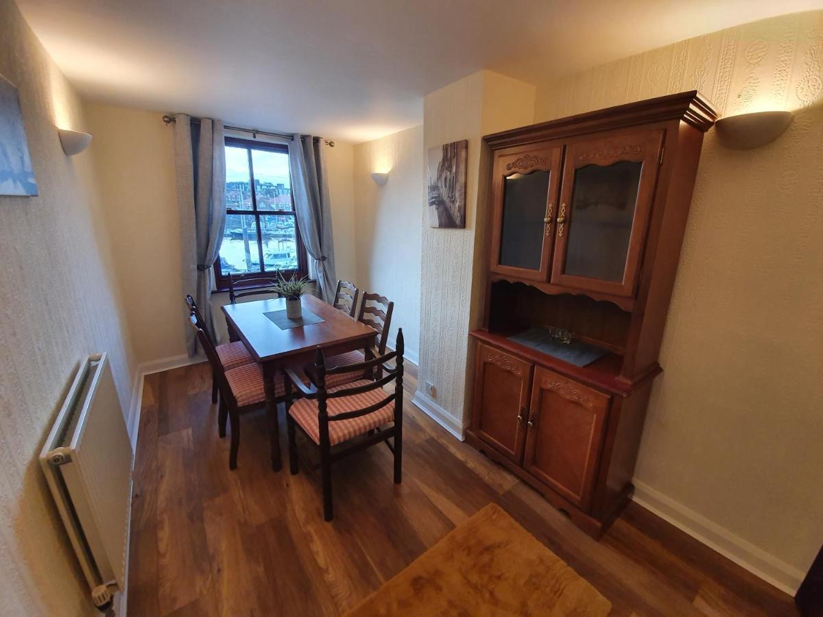 Marina House Apartment Whitby Exterior foto